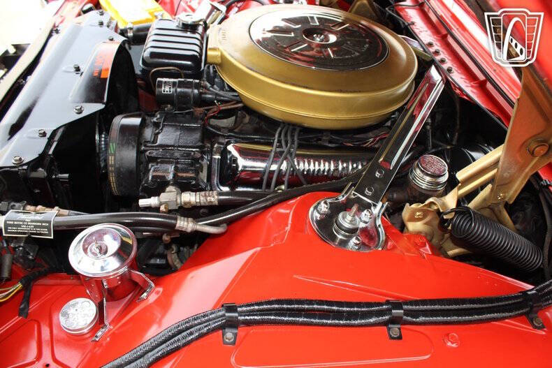1963 Ford Thunderbird