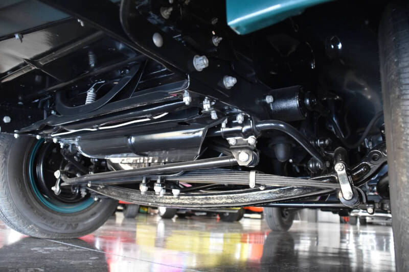 1947 Ford Super Deluxe