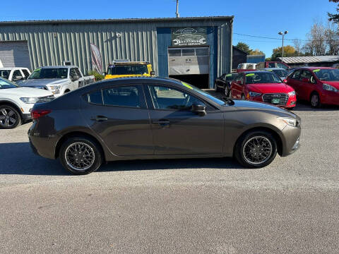 2015 Mazda MAZDA3 i SV