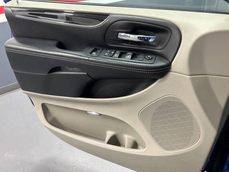 2020 Dodge Grand Caravan SXT