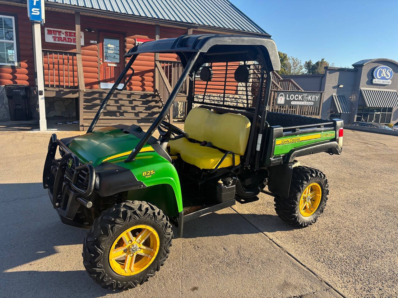 2011 John Deere 825i for sale at 5 Star Motorsports LLC in Clarksville, TN