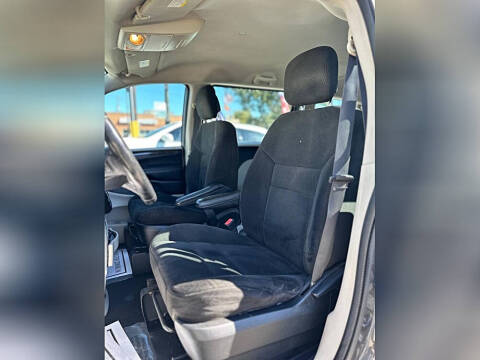 2016 Dodge Grand Caravan American Value Package