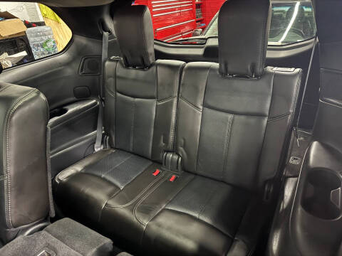 2013 Nissan Pathfinder Platinum