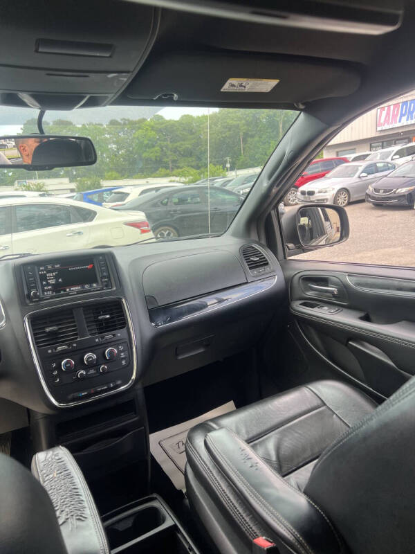 2017 Dodge Grand Caravan SE