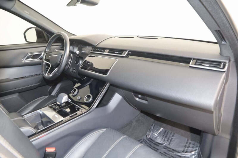 2021 Land Rover Range Rover Velar P250 R-Dynamic S