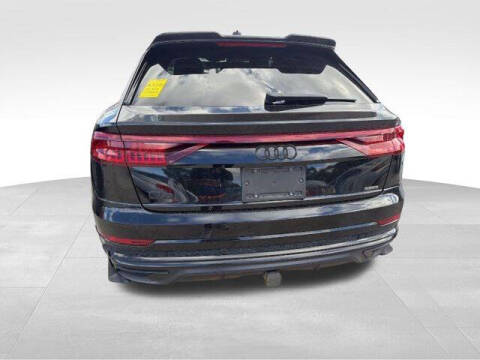 2020 Audi Q8 quattro Premium Plus 55 TFSI