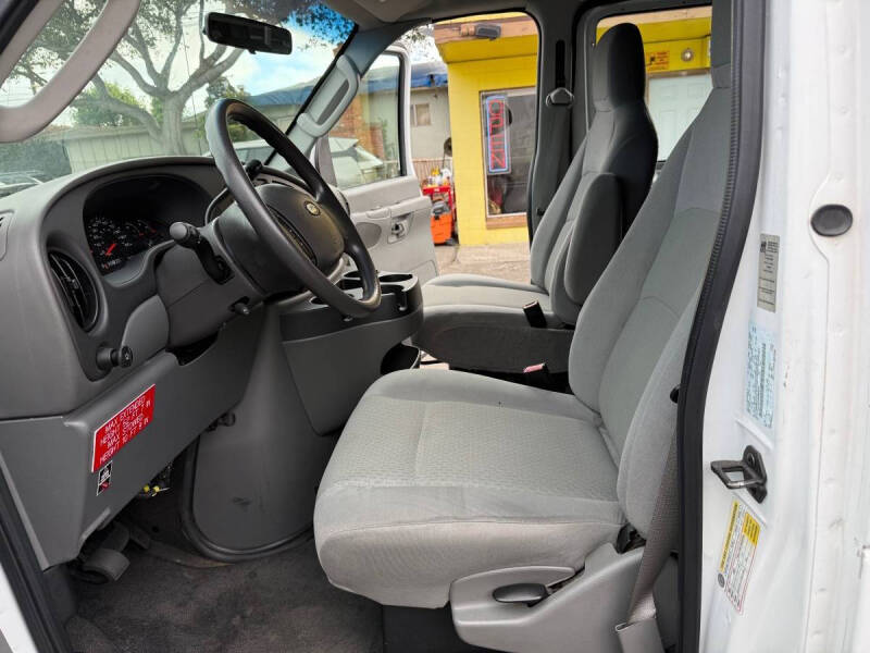 2008 Ford E-Series E-350 SD