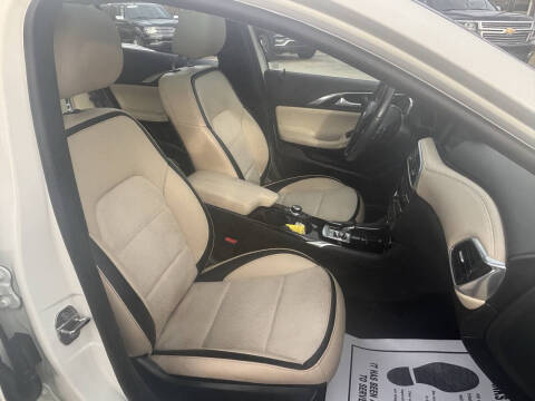 2019 Infiniti QX30 Luxe