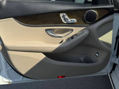 2020 Mercedes-Benz C-Class C 300