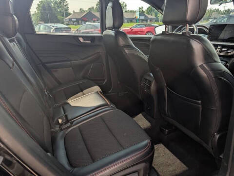 2023 Ford Escape ST-Line Select