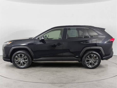 2022 Toyota RAV4 Hybrid XLE Premium