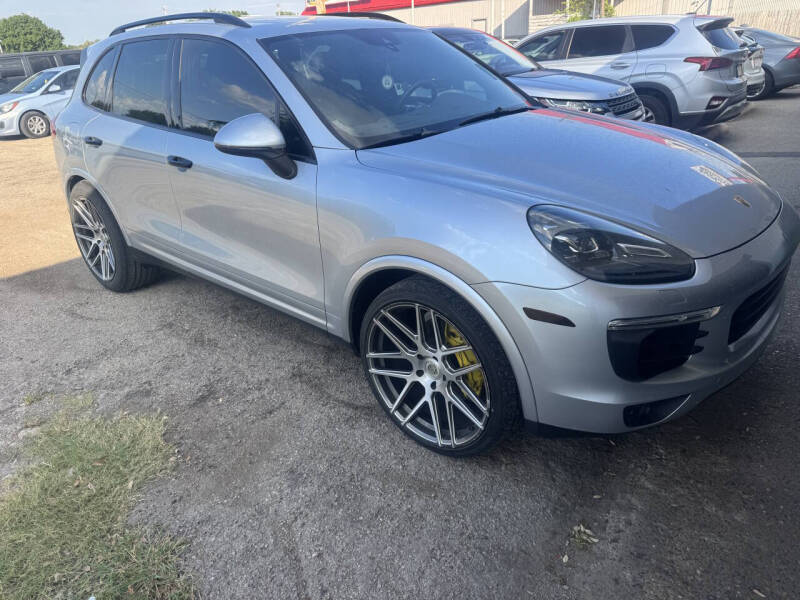 2017 Porsche Cayenne