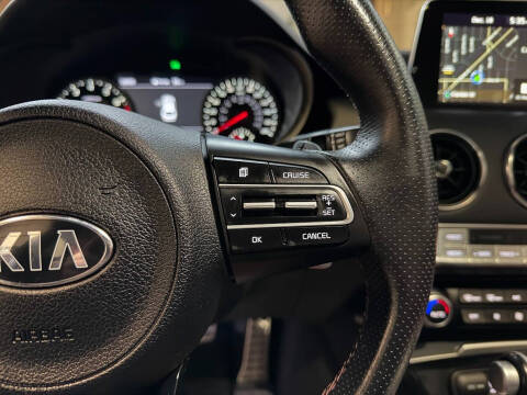 2018 Kia Stinger GT1