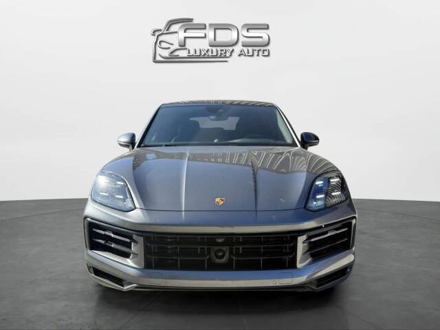 2024 Porsche Cayenne Coupe