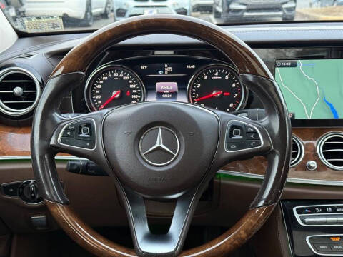 2017 Mercedes-Benz E-Class E 300 4MATIC