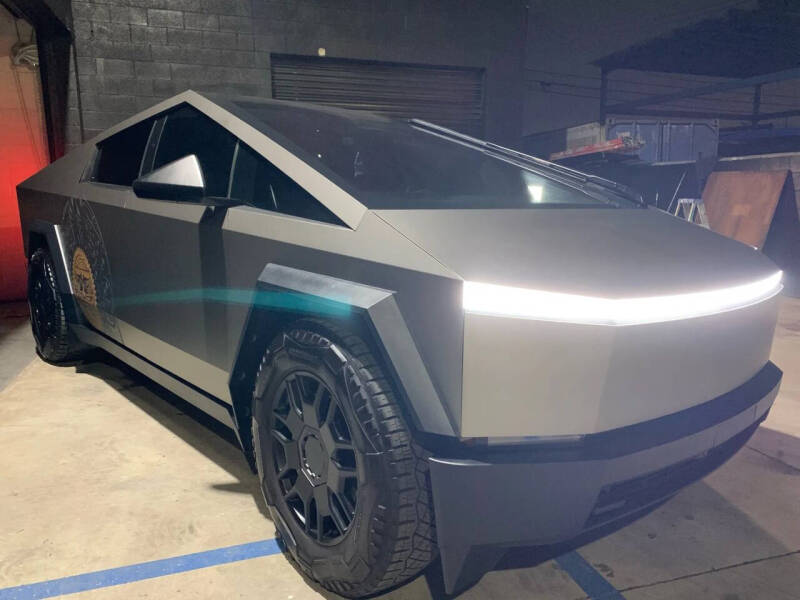2024 Tesla Cybertruck