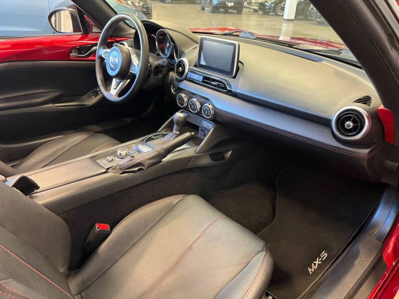 2017 Mazda MX-5 Miata Grand Touring