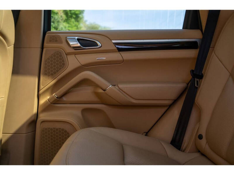 2016 Porsche Cayenne