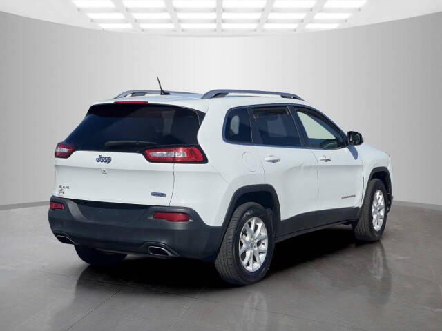 2015 Jeep Cherokee for sale at Used Cars Toledo in Oregon, OH