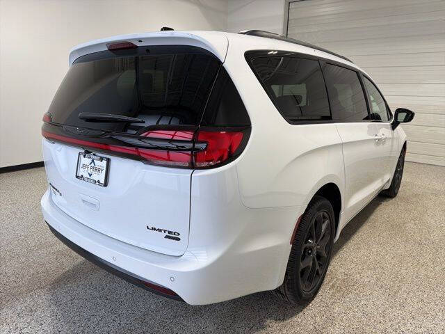 2026 Chrysler Pacifica Limited