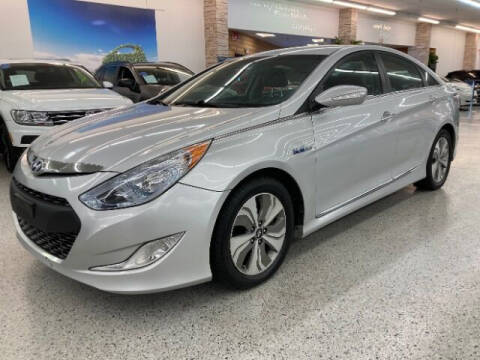 2015 Hyundai Sonata Hybrid for sale at Dixie Imports in Fairfield OH