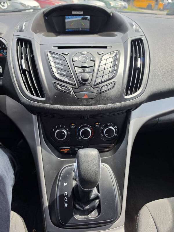 2015 Ford Escape SE