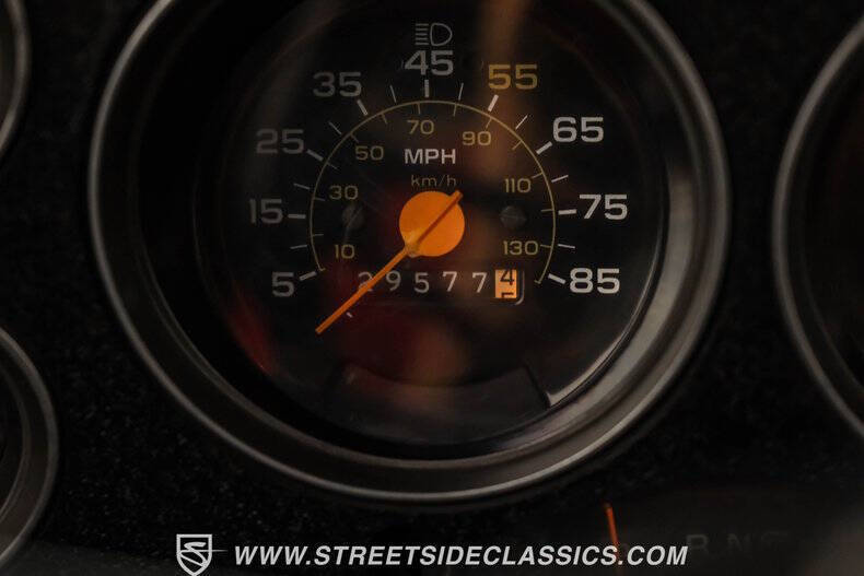 1987 Chevrolet R/V 10 Series