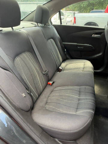 2016 Chevrolet Sonic LT Auto