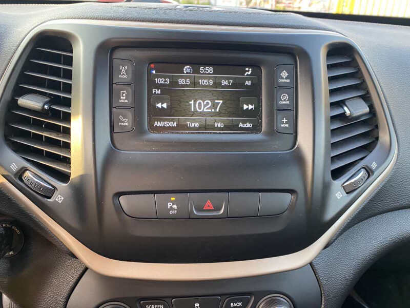 2014 Jeep Cherokee Sport