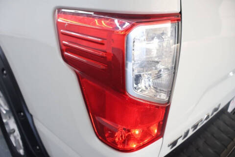 2018 Nissan Titan SV