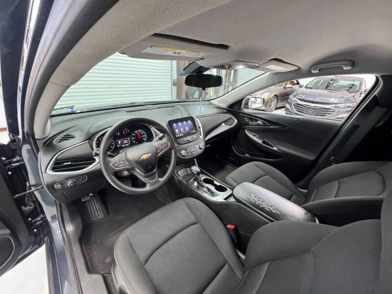 2021 Chevrolet Malibu LS