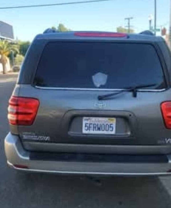 2004 Toyota Sequoia SR5