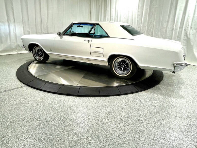 1963 Buick Riviera