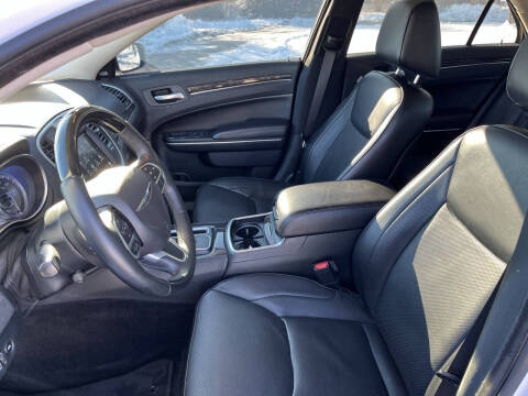 2018 Chrysler 300 Limited