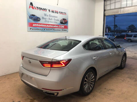 2017 Kia Cadenza Premium