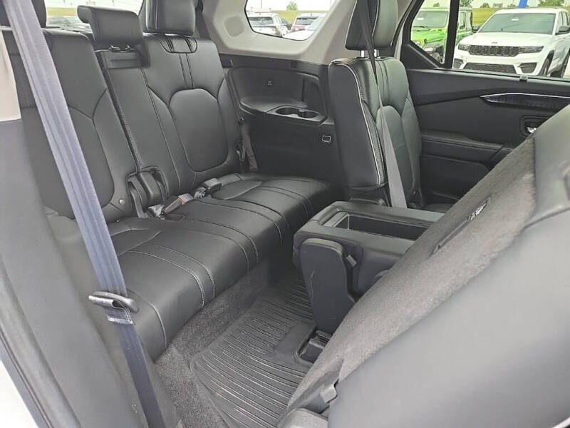 2023 Honda Pilot Elite