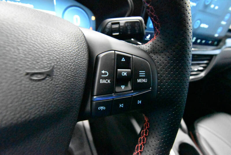 2026 Ford Escape ST-Line Elite