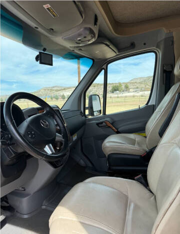 2018 Thor Motor Coach Quantum KM24