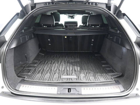 2024 Land Rover Range Rover Velar P250 Dynamic SE