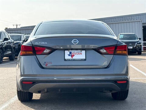 2022 Nissan Altima 2.5 S