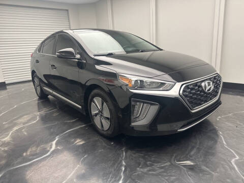2022 Hyundai Ioniq Hybrid SE