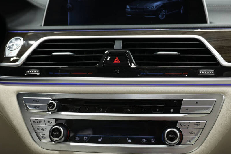 2016 BMW 7 Series 750i xDrive