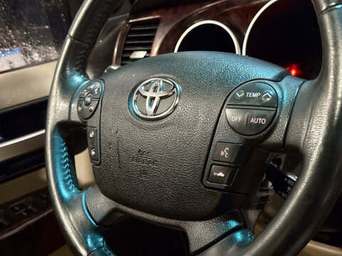 2008 Toyota Sequoia Platinum