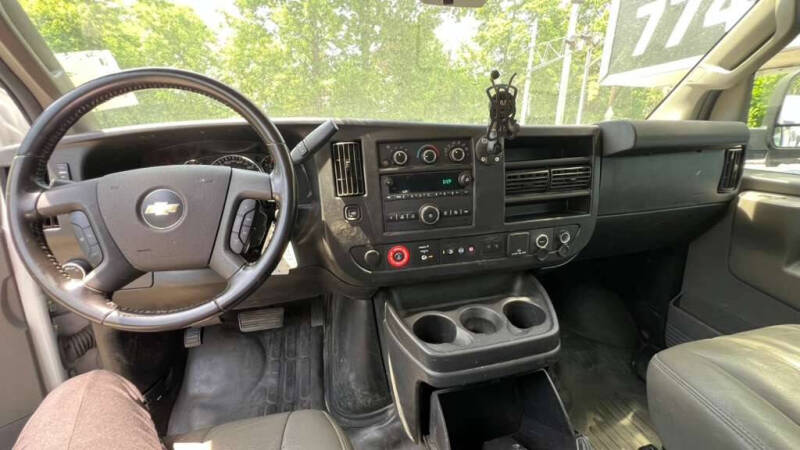 2020 Chevrolet Express 2500