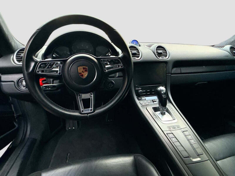 2019 Porsche 718 Cayman GTS