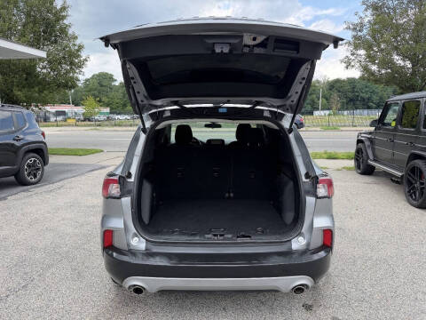 2021 Ford Escape S