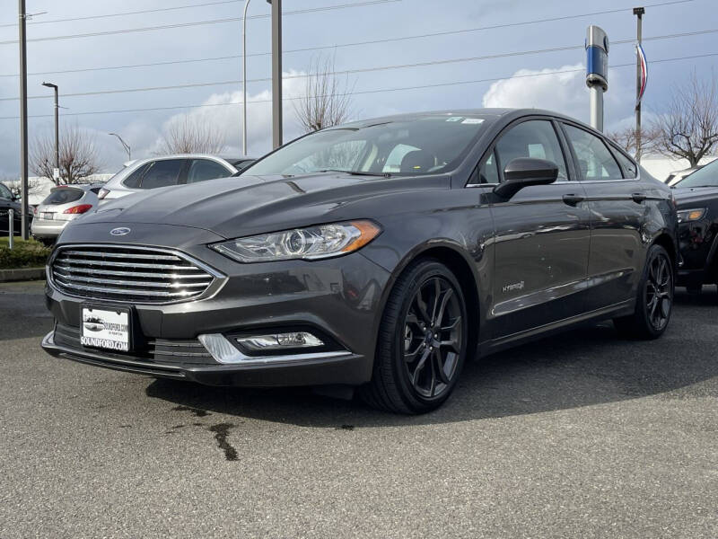 2018 Ford Fusion Hybrid SE