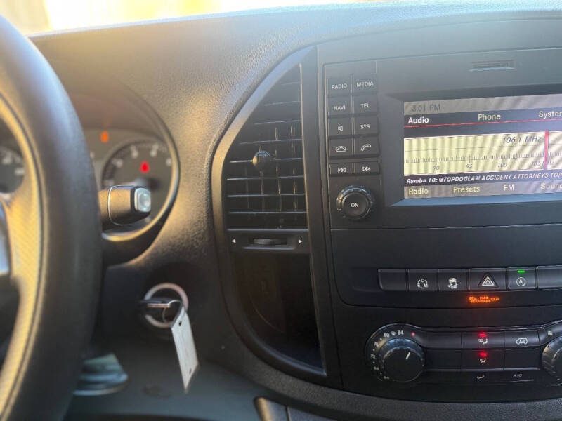 2016 Mercedes-Benz Metris