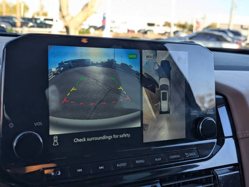 2024 Nissan Pathfinder Platinum