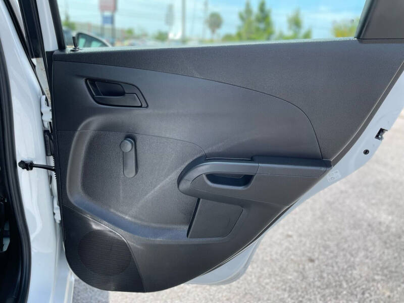 2017 Chevrolet Sonic LT Auto Fleet